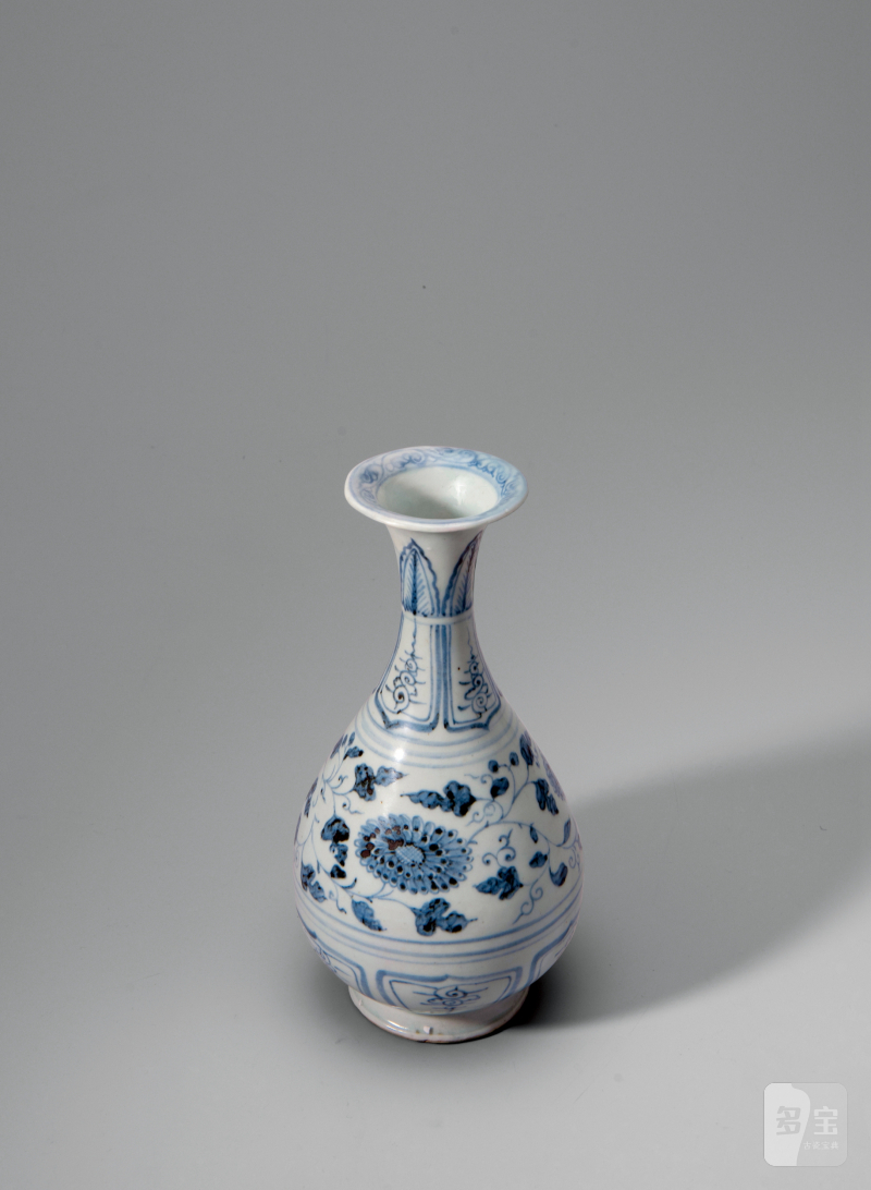 元·青花缠枝菊纹玉壶春瓶